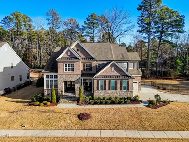 80-web-or-mls-Grand Highclere Way -078