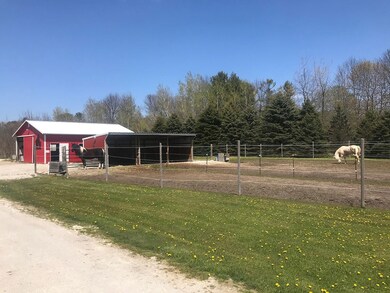 2916 State Highway 310, Two Rivers, WI 54241 - photo 4