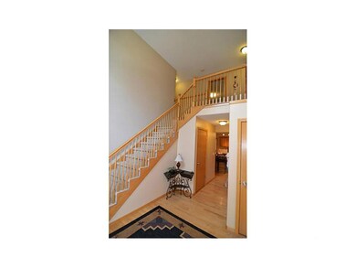Foyer.
