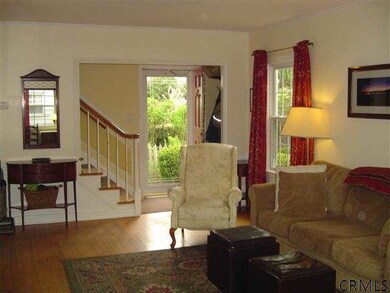 33 Knickerbocker Rd, Schenectady, NY 12302 - photo 5