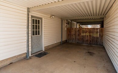 217 Anderson Dr, Hurst, TX 76053 - photo 4