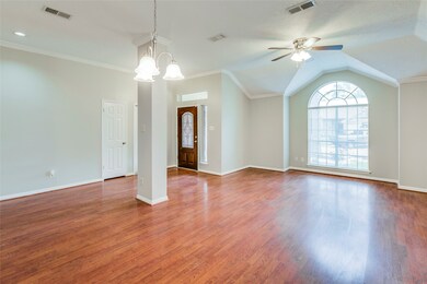 8007 Hidden Oaks Ln, Houston, TX 77095 - photo 6