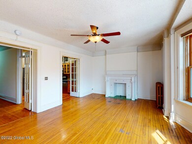 352 State St unit 1A, Albany, NY 12210 - photo 4