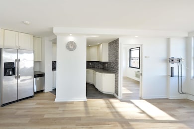 The Galaxy Towers unit 221B, Guttenberg, NJ 07093 - photo 4