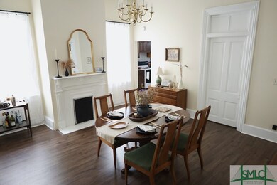 224 E Gwinnett St unit Upper, Savannah, GA 31401 - photo 4