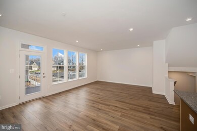 255 Aspen Dr unit 103, Stafford, VA 22554 - photo 5