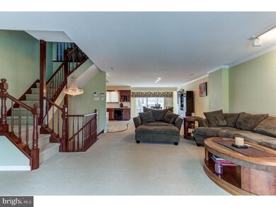 673 Niblick Ln unit 8, Wallingford, PA 19086 - photo 5
