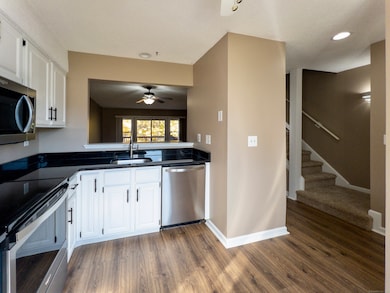 104 Summerhill Rd, Wallingford, CT 06492 - photo 6