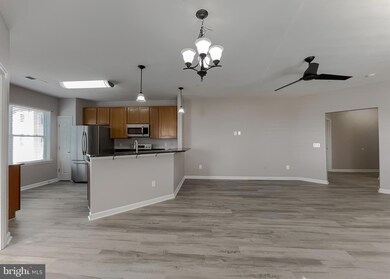 23520 F D R Blvd unit 308, California, MD 20619 - photo 4