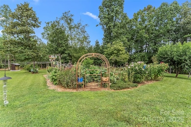 2423 Warrior Fork Trail, Morganton, NC 28655 - photo 7