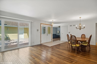 4 Attleboro on Auburn, Rolling Meadows, IL 60008 - photo 3