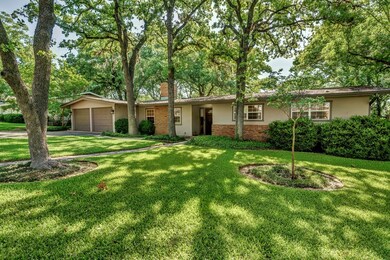 120 Ridgewood Dr, Fredericksburg, TX 78624 - photo 4