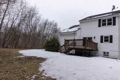 352 Beacon Hill Rd, Pembroke, NH 03275 - photo 3