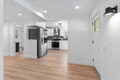 89 W Maple St, North Lewisburg, OH 43060 - photo 2