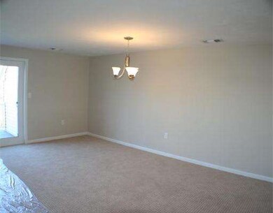 554 White Cliff Dr, Plymouth, MA 02360 - photo 5