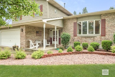New front landscape added in 2016!