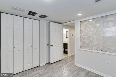 710 Columbia Rd NW unit B, Washington, DC 20001 - photo 6