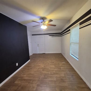 6713 Lakeside Dr, Lake Worth, TX 76135 - photo 5