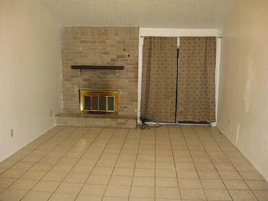 8526 Carriage Creek Dr, Houston, TX 77064 - photo 3