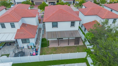 10521 W 35th Way, Hialeah, FL 33018 - photo 4