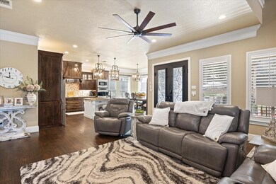 3927 Laramie Dr, Granbury, TX 76049 - photo 5