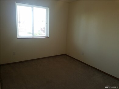 16133 Vancil Loop SE, Yelm, WA 98597 - photo 3