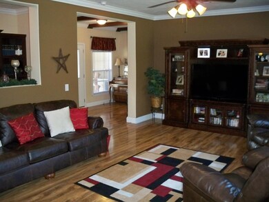 170 Crepe Myrtle Ln, Laurel, MS 39443 - photo 7