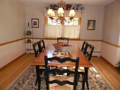 15 Connecticut Ave, Millinocket, ME 04462 - photo 4