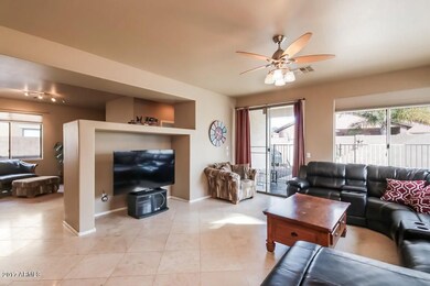 006-Living_Room-3666900-small