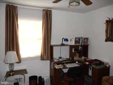 3106 Thornfield Rd, Gwynn Oak, MD 21207 - photo 5