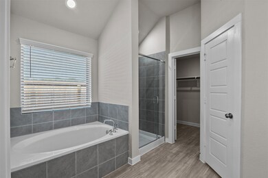 1170 Filly Creek Dr, Alvin, TX 77511 - photo 4