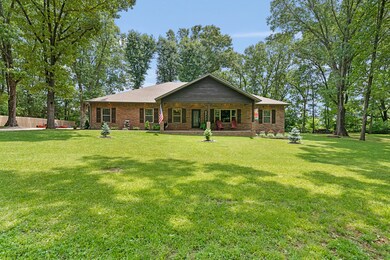 1405 Nottingham Dr, Cassville, MO 65625 - photo 2