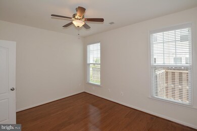 41935 Stoneyford Terrace, Aldie, VA 20105 - photo 5