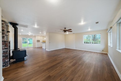 4038 Glen Hollow Ln, Anderson, CA 96007 - photo 3