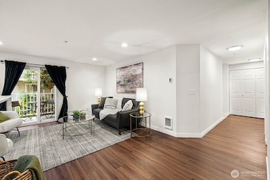 1692 118th Ave SE unit A203, Bellevue, WA 98005 - photo 4