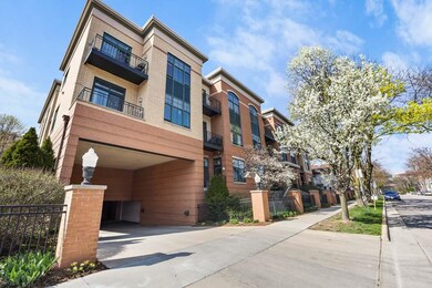 530 W Doty St unit 104, Madison, WI 53703 - photo 5