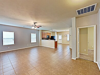 2122 Hackberry Bank Ln, Rosenberg, TX 77471 - photo 5