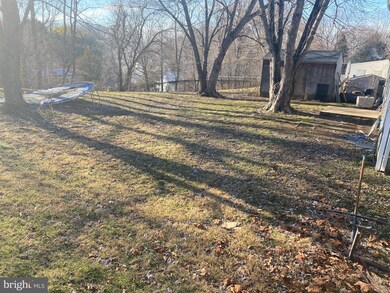 2063 Red Spruce Ct, Bryans Road, MD 20616 - photo 5