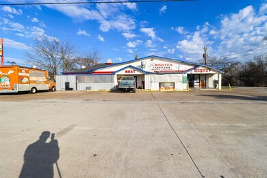 627 Freeport St, Houston, TX 77015 - photo 2