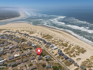 2005 NW Beachview Dr, Waldport, OR 97394 - photo 3