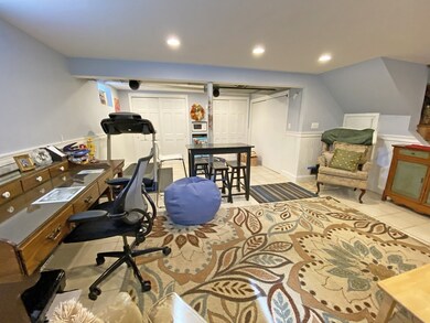 467 Albemarle Rd unit 467, Newton, MA 02460 - photo 7