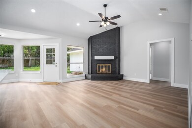 1406 Kent Way, Friendswood, TX 77546 - photo 5