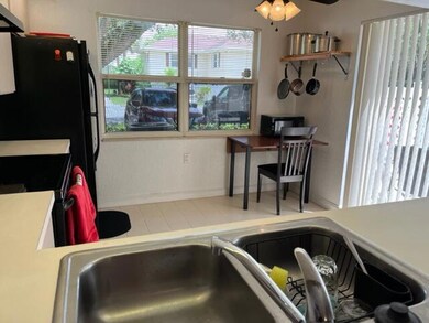 2 Amherst Ct unit A, Royal Palm Beach, FL 33411 - photo 6
