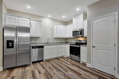 1042 Dubois St, Denison, TX 75020 - photo 6