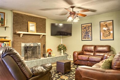 200 Nogal Place, El Paso, TX 79915 - photo 2