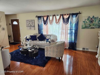 118 S Dawes Ave, Kingston, PA 18704 - photo 2