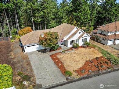 7836 Amethyst Loop NW, Silverdale, WA 98383 - photo 4