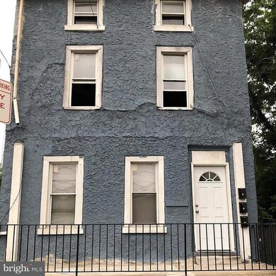 501 E Haines St unit 3, Philadelphia, PA 19144 - photo 2