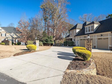 Dogwood_exterior_drive