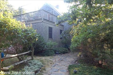 26 Bridle Path Rd, Oak Bluffs, MA 02557 - photo 4